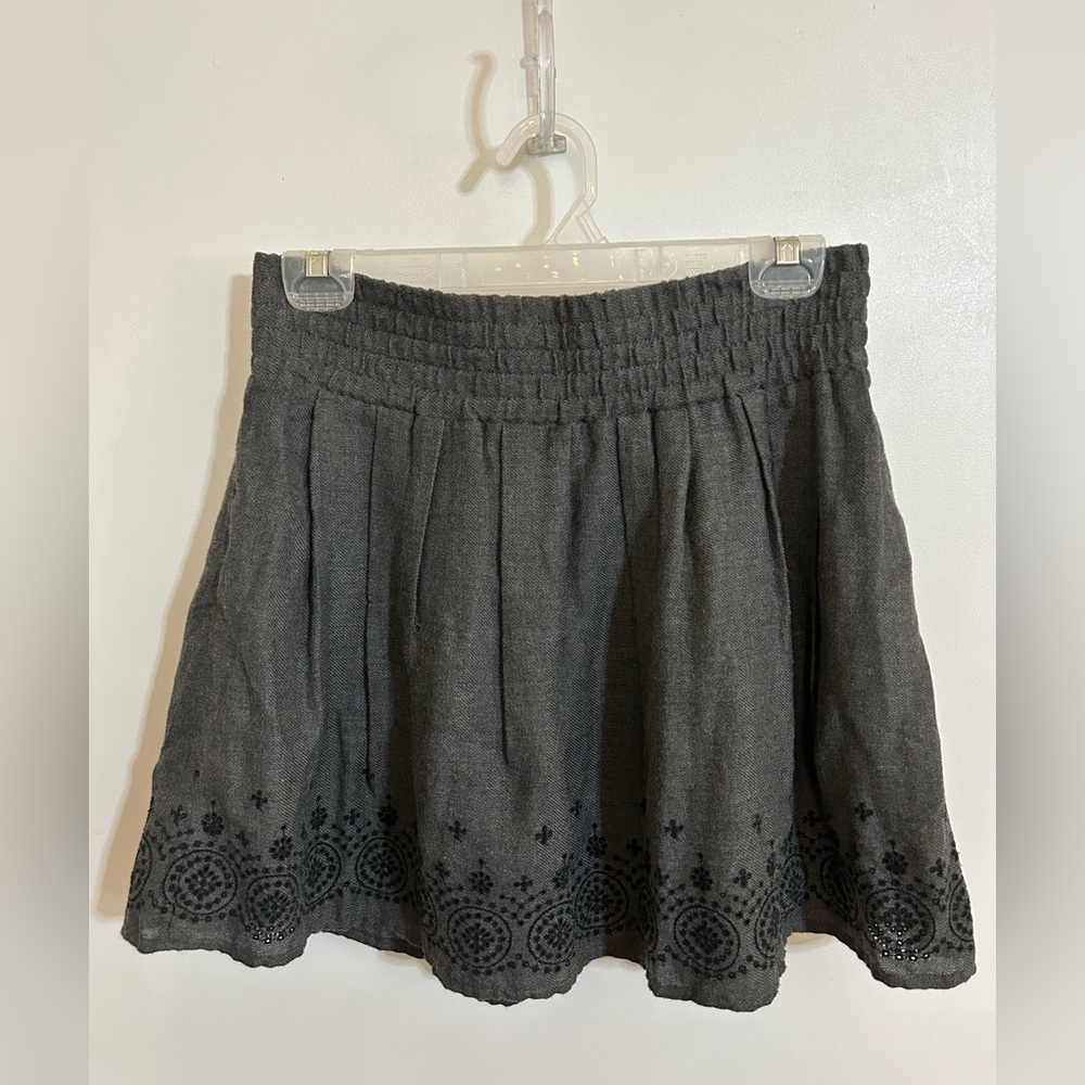 American Eagle grey skirt